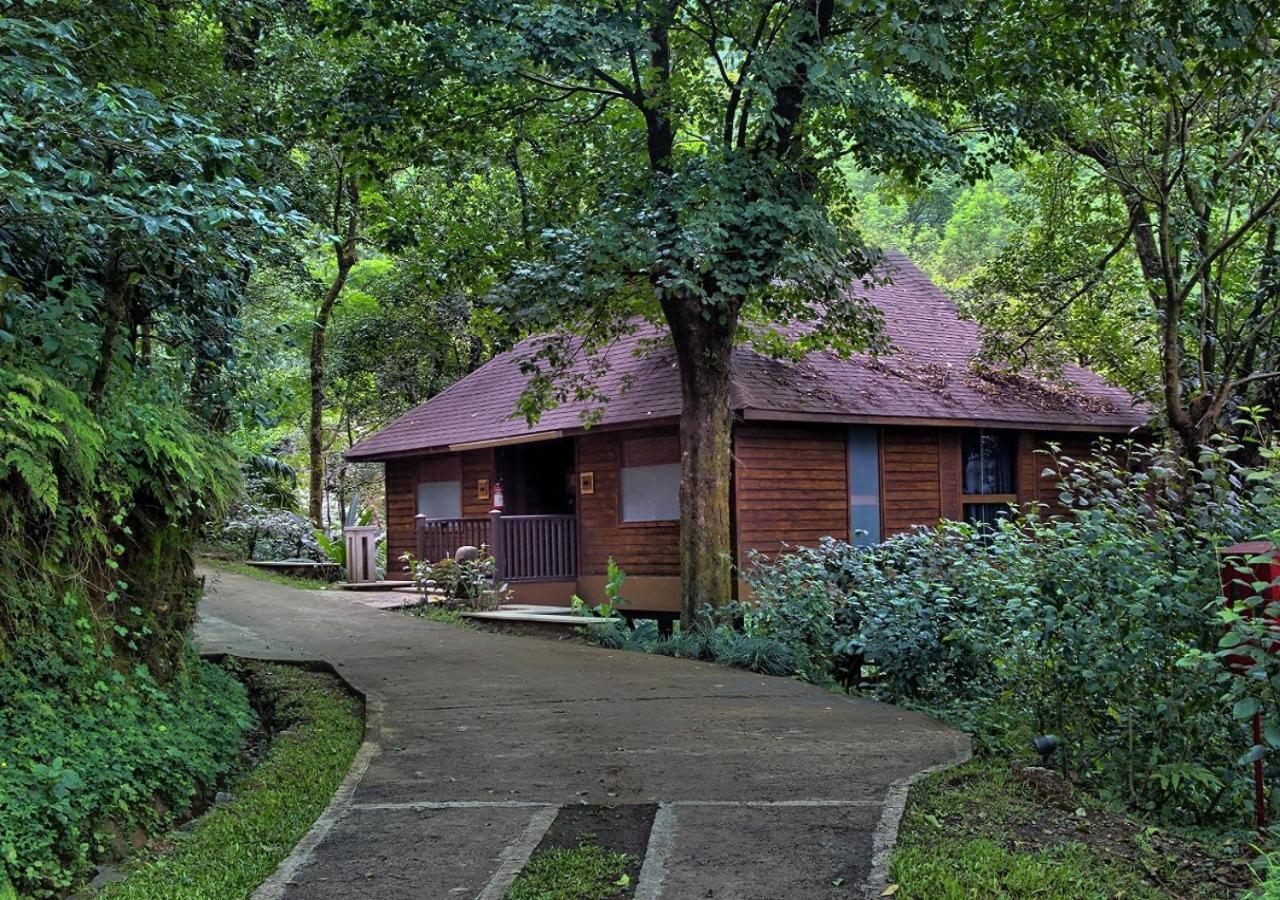The Tamara Coorg Hotel Kakkabe Exterior foto